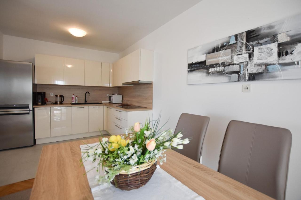 Apartments Danica Primošten المظهر الخارجي الصورة